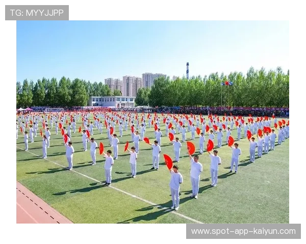 体操俱乐部举办跨项目合作表演吸引不同观众群体，体操团队比赛规则